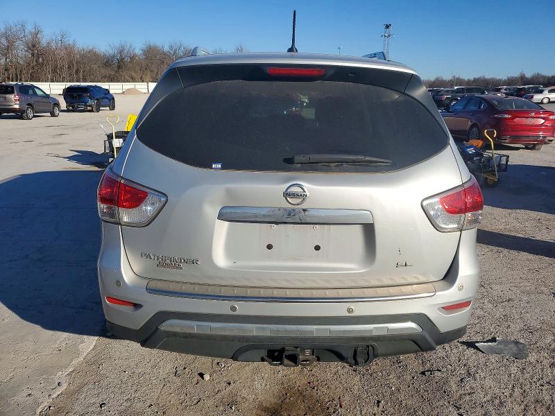 Photo 6 from auction – 2015 NISSAN PATHFINDER with VIN 5N1AR2MN3FC720410