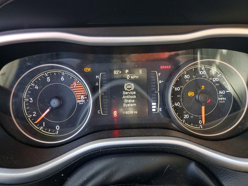 Photo 9 from auction – 2018 JEEP CHEROKEE L with VIN 1C4PJLLX1JD605340