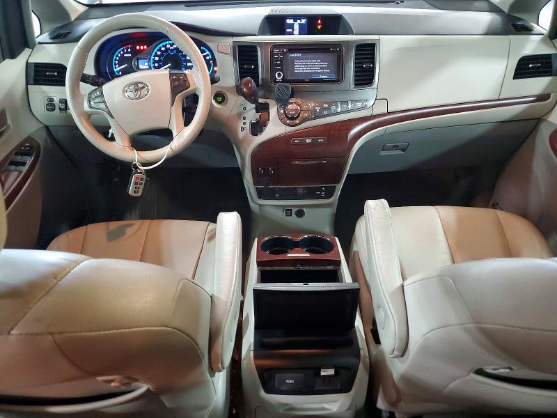 Photo 8 from auction – 2013 TOYOTA SIENNA XLE with VIN 5TDYK3DC0DS344370