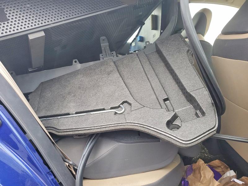 Photo 10 from auction – 2018 TOYOTA PRIUS with VIN JTDKBRFU8J3064661