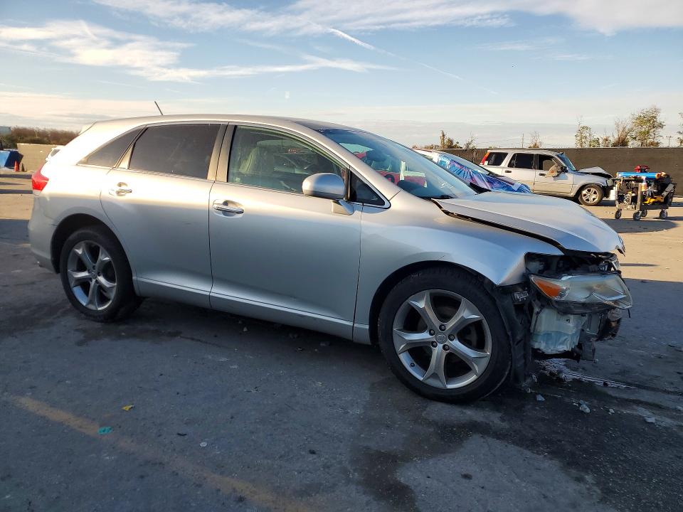 Photo 4 from auction – 2010 TOYOTA VENZA with VIN 4T3BK3BB0AU040272