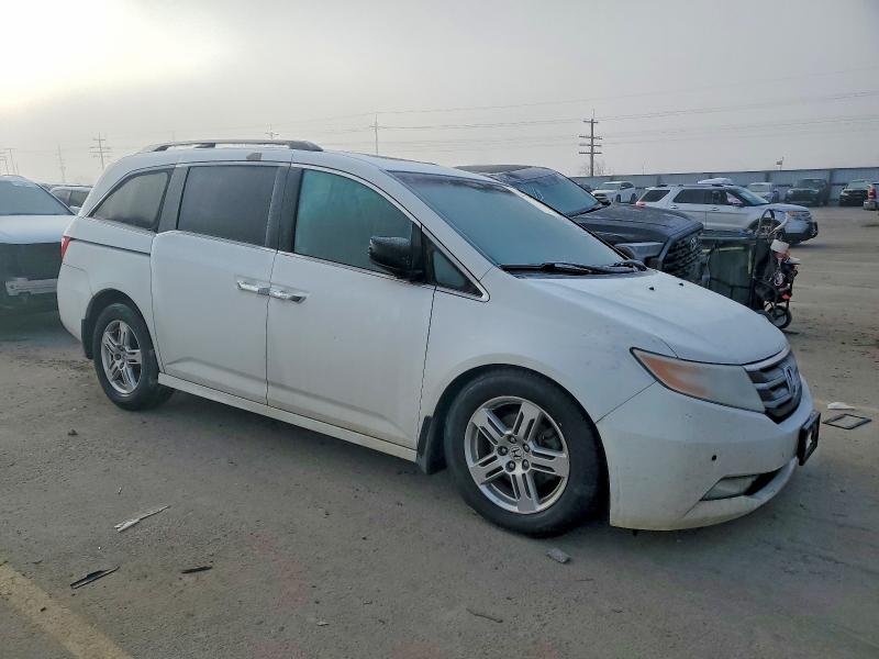 Photo 4 from auction – 2012 HONDA ODYSSEY TO with VIN 5FNRL5H98CB071578