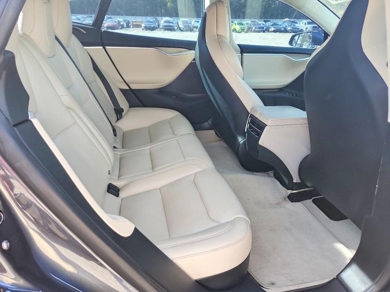 Photo 10 from auction – 2017 TESLA MODEL S with VIN 5YJSA1E25HF229194