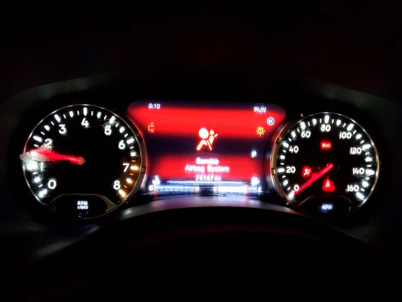 Photo 9 from auction – 2018 JEEP RENEGADE L with VIN ZACCJBBB9JPH60279