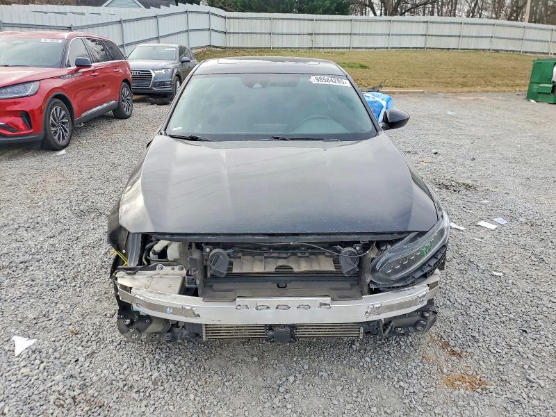 Photo 5 from auction – 2021 HONDA ACCORD SPO with VIN 1HGCV2F30MA023047