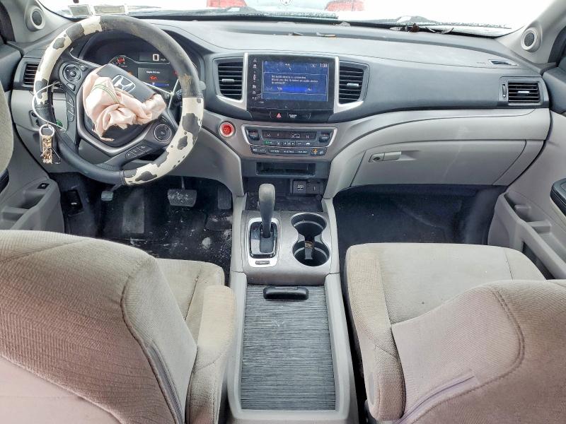 Photo 8 from auction – 2017 HONDA PILOT with VIN 5FNYF6H38HB101061