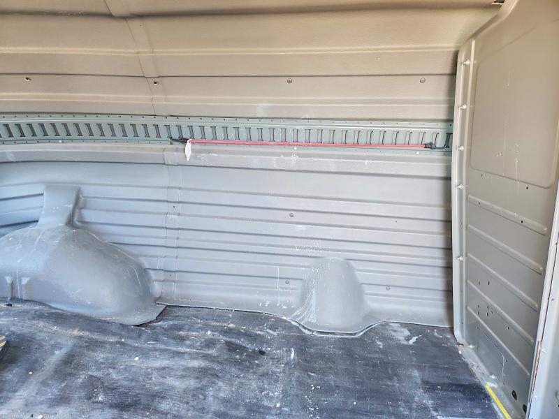 Photo 11 from auction – 2010 CHEVROLET EXPRESS G1 with VIN 1GCUGADX2A1178384