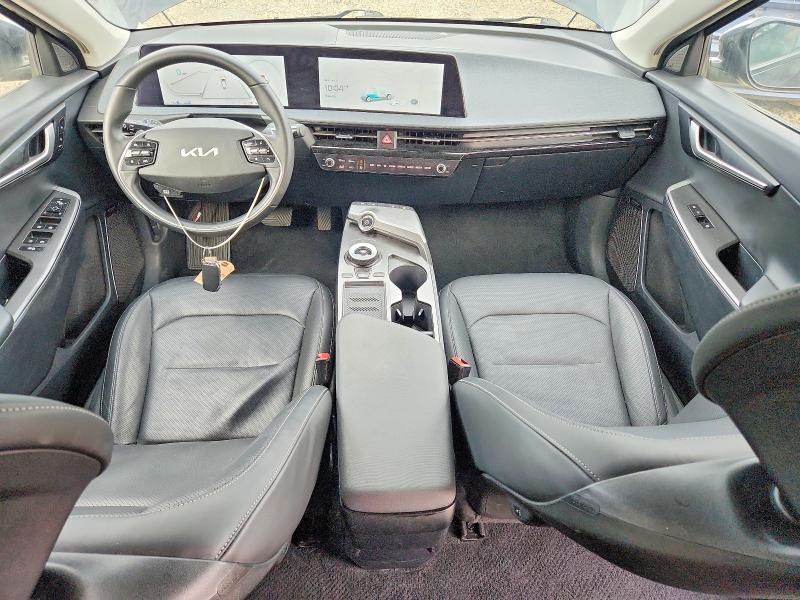 Photo 8 from auction – 2024 KIA EV6 LIGHT with VIN KNDC34LA7R5207453