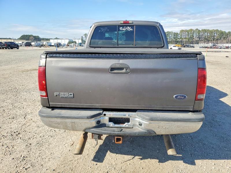 Photo 6 from auction – 2003 FORD F250 SUPER with VIN 1FTNX21L33EB61830
