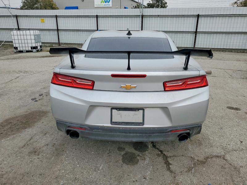 Photo 6 from auction – 2016 CHEVROLET CAMARO with VIN 1G1FB1RX6G0168397