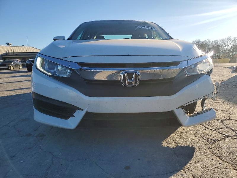 Photo 5 from auction – 2017 HONDA CIVIC EX with VIN 19XFC2F75HE075426