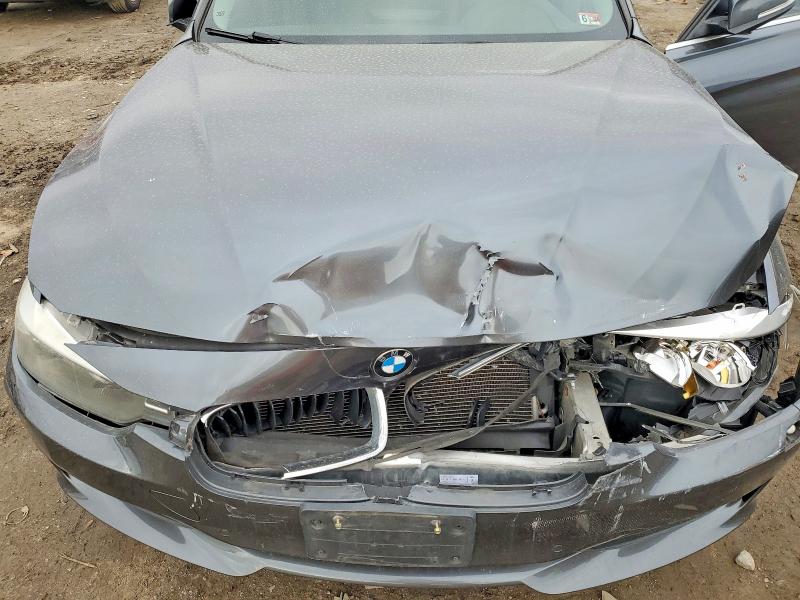Photo 11 from auction – 2015 BMW 328 with VIN WBA3B5C54FF959707