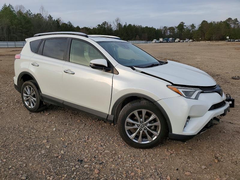 Photo 4 from auction – 2016 TOYOTA RAV4 LIMIT with VIN JTMDFREV9GD188903