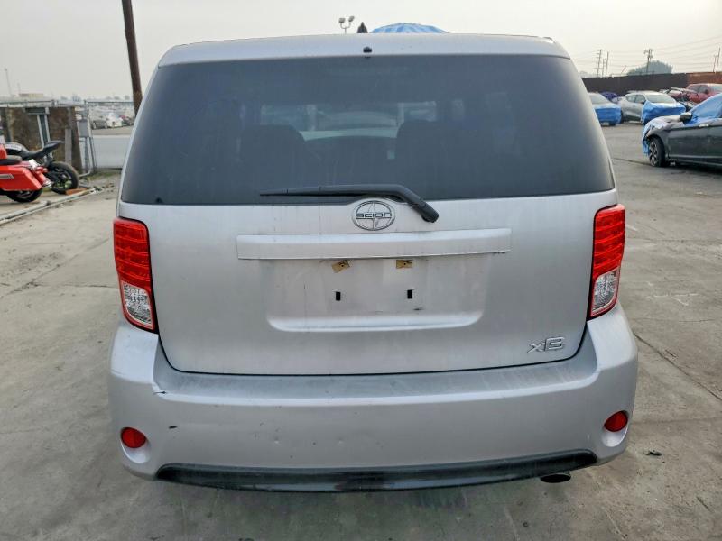 Photo 6 from auction – 2014 TOYOTA SCION XB with VIN JTLZE4FE4EJ049534