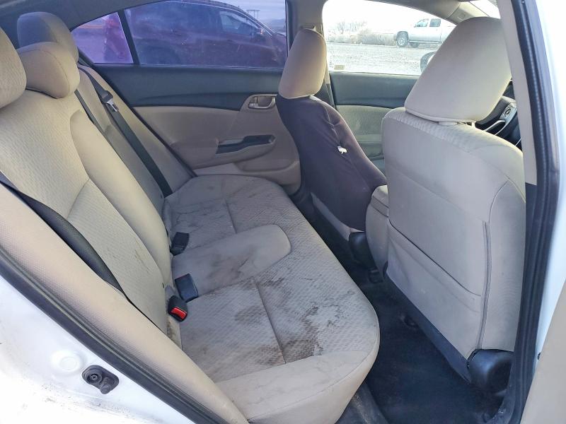 Photo 10 from auction – 2015 HONDA CIVIC LX with VIN 19XFB2F55FE264575
