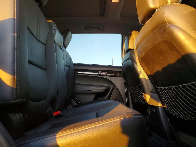 Photo 10 from auction – 2013 KIA SORENTO with VIN 5XYKW4A24DG343019