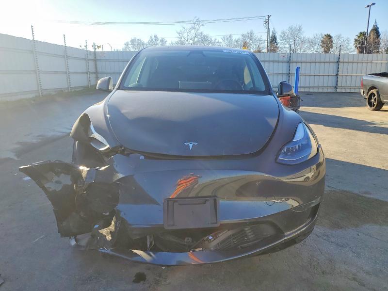 Photo 5 from auction – 2024 TESLA MODEL Y with VIN 7SAYGDEE1RF117596