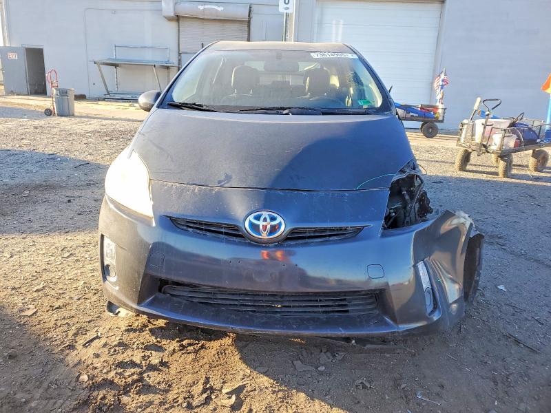 Photo 5 from auction – 2011 TOYOTA PRIUS with VIN JTDKN3DU7B0316443