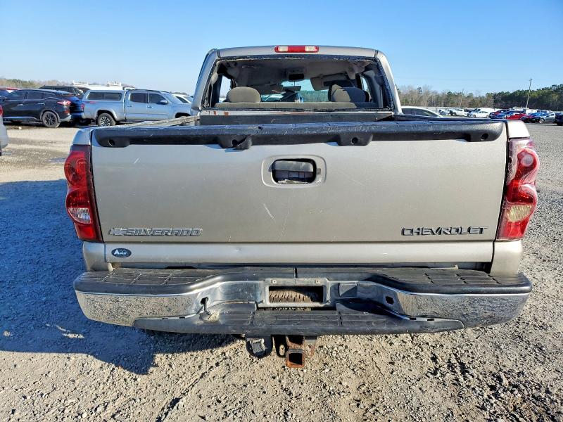 Photo 6 from auction – 2003 CHEVROLET SILVERADO with VIN 2GCEK19V631346311
