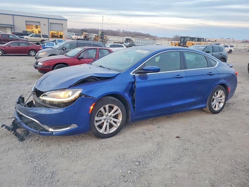 CHRYSLER 200 2015 with VIN 1C3CCCAB5FN542457 - Photo from auction