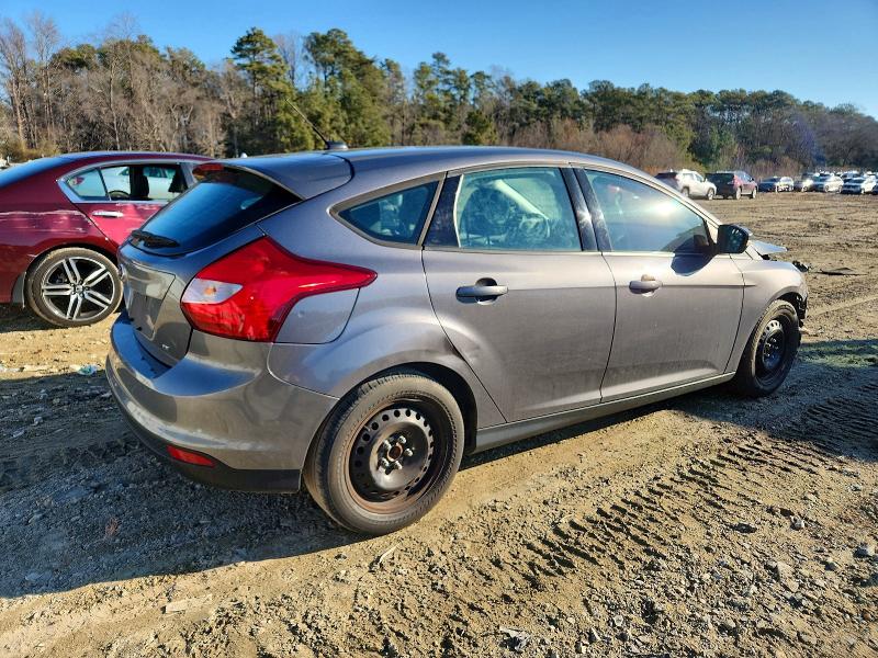 Photo 3 from auction – 2014 FORD FOCUS SE with VIN 1FADP3K25EL360406