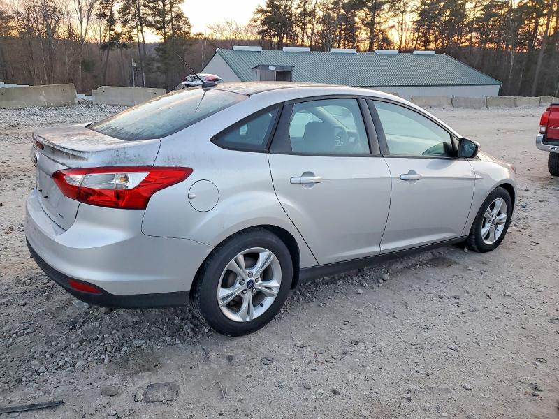 Photo 3 from auction – 2014 FORD FOCUS SE with VIN 1FADP3F25EL140421