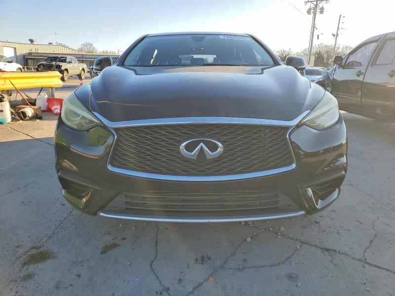 Photo 5 from auction – 2018 INFINITI QX30 with VIN SJKCH5CP7JA041035