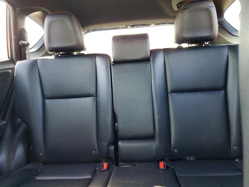 Photo 10 from auction – 2016 TOYOTA RAV4 SE with VIN JTMNFREV4GD089054