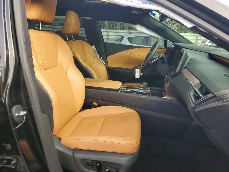 Photo 7 from auction – 2024 LEXUS RX 350 BAS with VIN 2T2BAMBA8RC048959