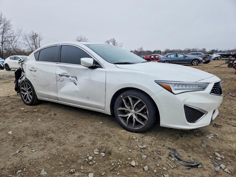 Photo 4 from auction – 2019 ACURA ILX with VIN 19UDE2F73KA000639