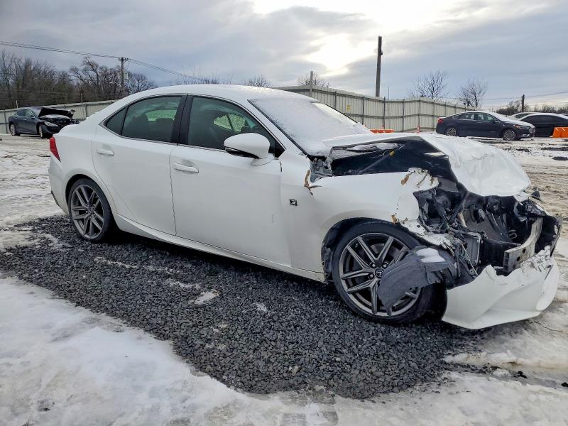 Photo 4 from auction – 2016 LEXUS IS 300 with VIN JTHCM1D24G5010691