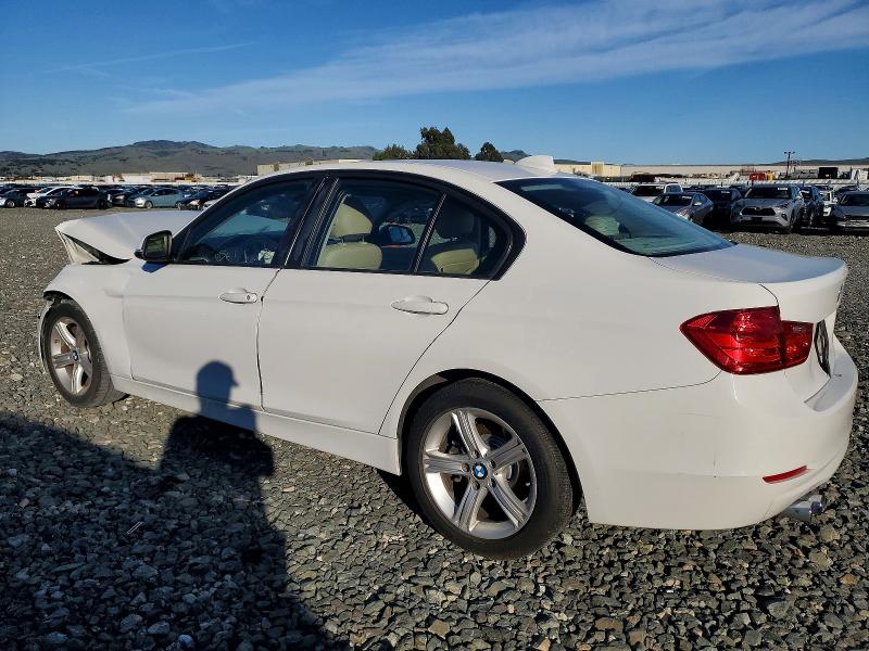 Photo 2 from auction – 2012 BMW 328 I with VIN WBA3A5G53CNP15691