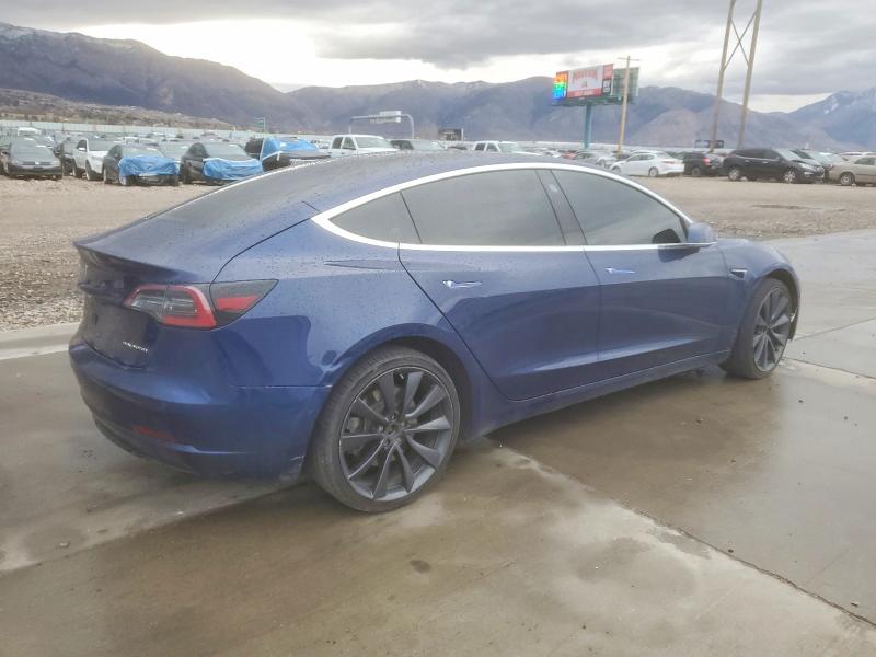 Photo 3 from auction – 2018 TESLA MODEL 3 with VIN 5YJ3E1EB4JF088469