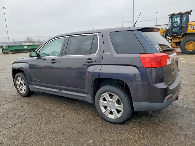 Photo 2 from auction – 2013 GMC TERRAIN SL with VIN 2GKFLREK2D6138639