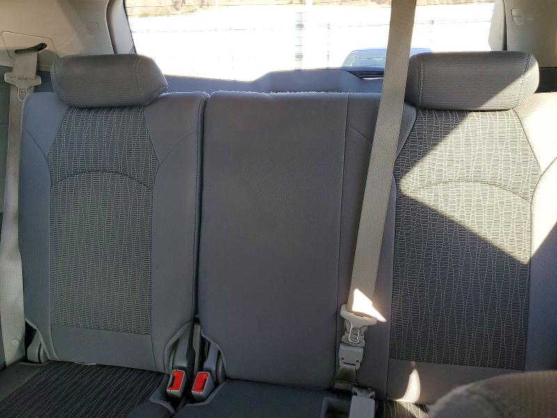 Photo 10 from auction – 2013 CHEVROLET TRAVERSE L with VIN 1GNKRGKD8DJ130008
