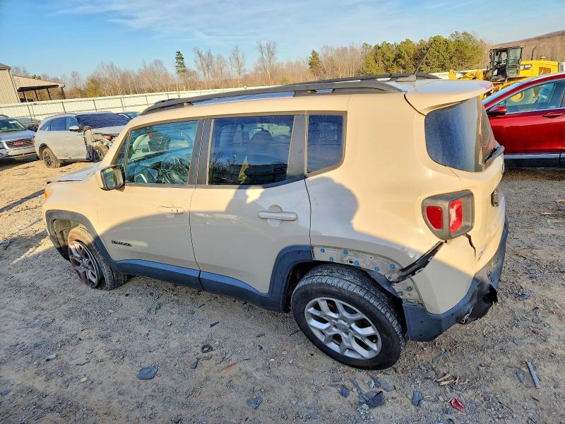 Photo 2 from auction – 2015 JEEP RENEGADE L with VIN ZACCJBBT5FPC11288