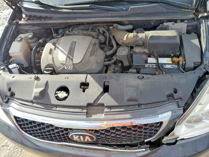 Photo 12 from auction – 2014 KIA SEDONA LX with VIN KNDMG4C77E6574659