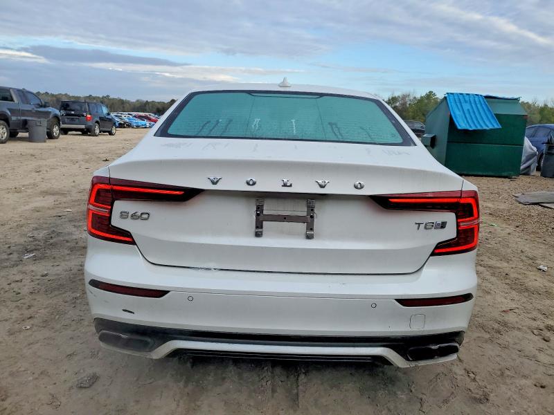 Photo 6 from auction – 2019 VOLVO S60 with VIN 7JRBR0FM5KG013881
