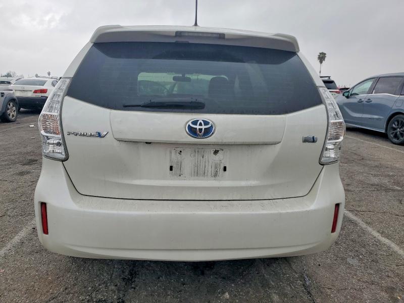 Photo 6 from auction – 2012 TOYOTA PRIUS V with VIN JTDZN3EU5C3175613