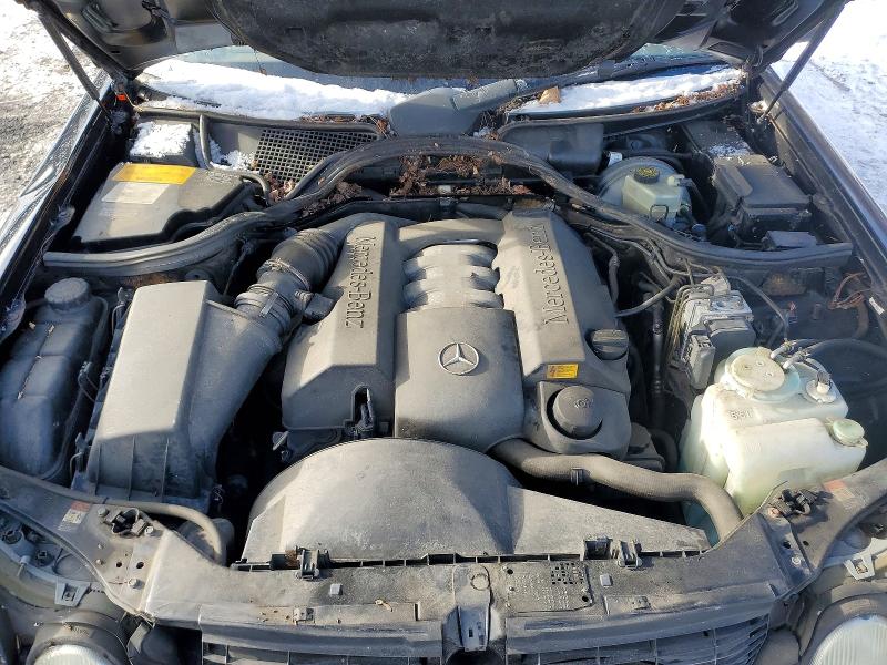 Photo 11 from auction – 1998 MERCEDES-BENZ E 320 4MAT with VIN WDBJF82F4WX008765