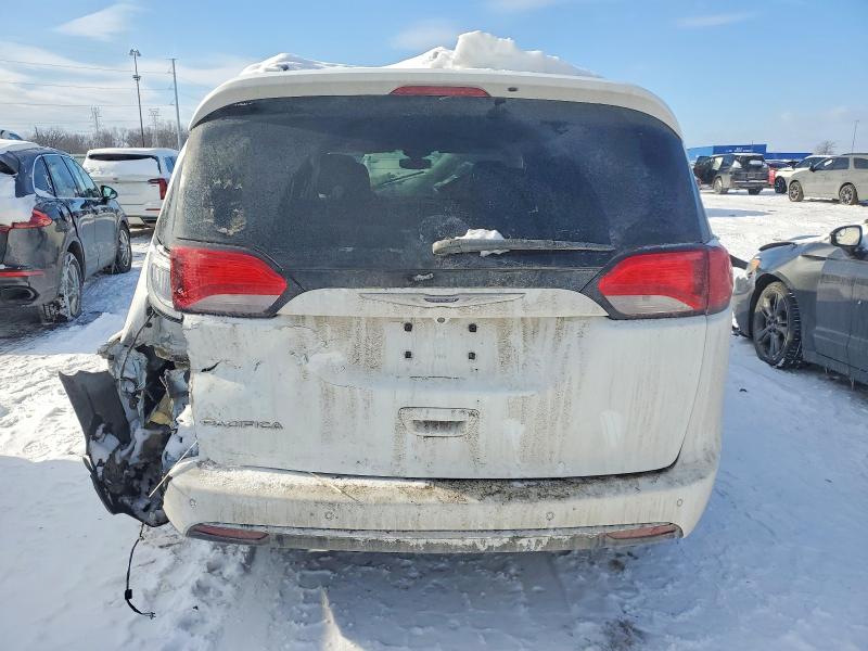Photo 6 from auction – 2019 CHRYSLER PACIFICA T with VIN 2C4RC1EG1KR588607