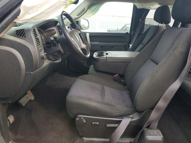 Photo 7 from auction – 2011 CHEVROLET SILVERADO with VIN 1GCRCSE09BZ122289