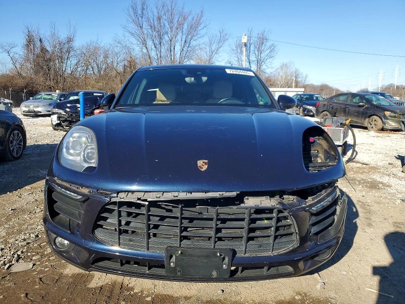 Photo 5 from auction – 2017 PORSCHE MACAN with VIN WP1AA2A57HLB03982