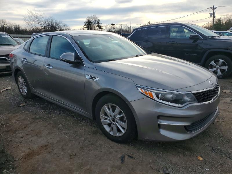 Photo 4 from auction – 2018 KIA OPTIMA LX with VIN 5XXGT4L35JG183883