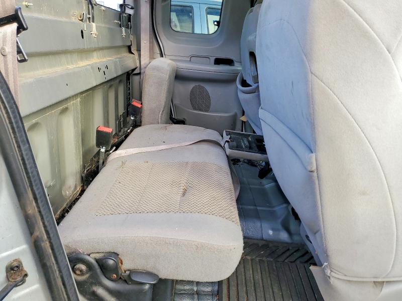 Photo 10 from auction – 2003 FORD F150 with VIN 1FTRX17233NB67850