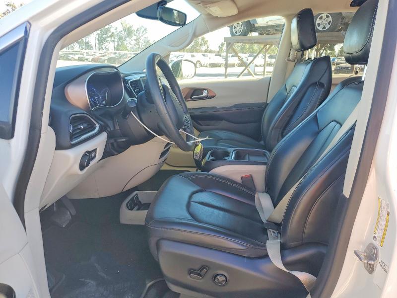Photo 7 from auction – 2020 CHRYSLER VOYAGER with VIN 2C4RC1DG7LR157790