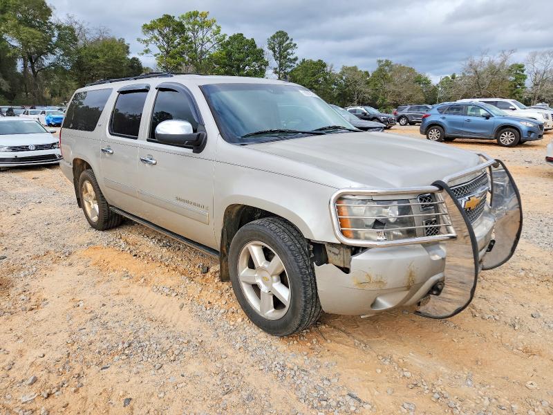 Photo 4 from auction – 2009 CHEVROLET SUBURBAN with VIN 1GNFC36079R251687