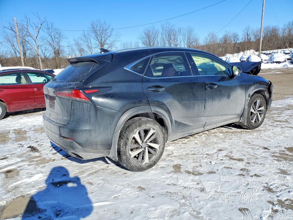 Photo 3 from auction – 2019 LEXUS NX 300 BAS with VIN JTJBARBZ8K2193945