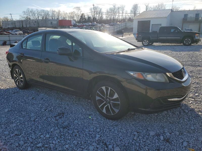 Photo 4 from auction – 2013 HONDA CIVIC with VIN 19XFB2F88DE028879