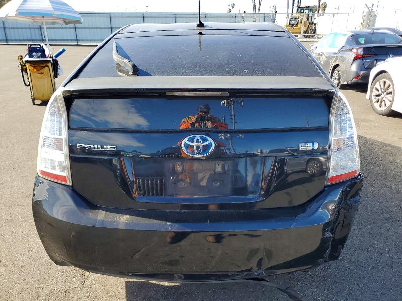 Photo 6 from auction – 2011 TOYOTA PRIUS with VIN JTDKN3DU6B5324861